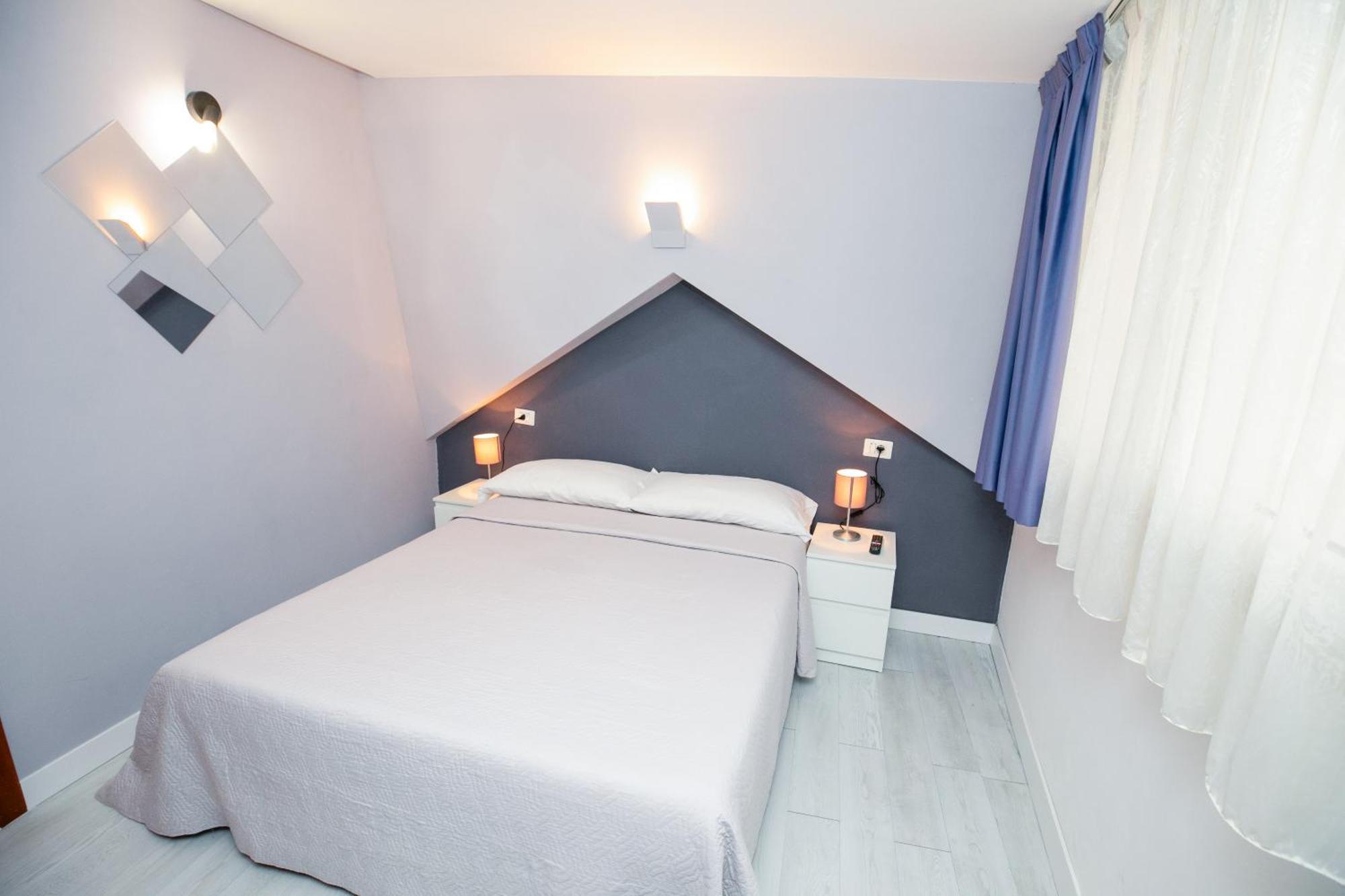 Hotel Brienz ベラーリア・イジェア・マリーナ エクステリア 写真