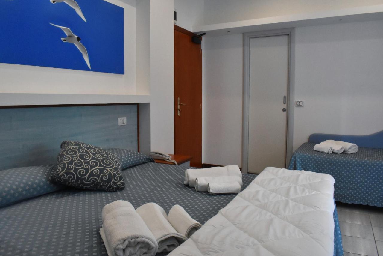 Hotel Brienz ベラーリア・イジェア・マリーナ エクステリア 写真